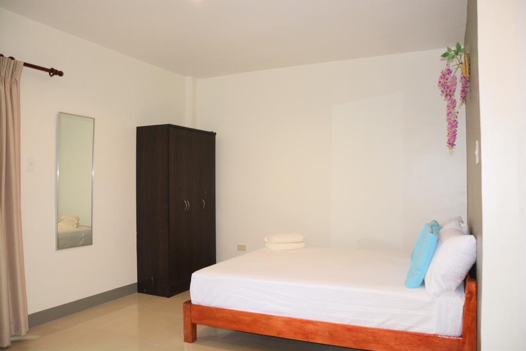 Alona Studios Apartment Hotel Panglao Exterior photo